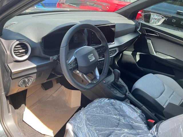 Seat Arona 1.5 TSI 110 kW FR DSG FR, AHK, Navi, ACC, Side, Kamera, LED 