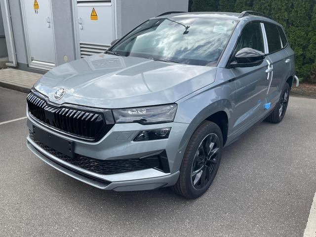Skoda Karoq - Sportline 1.5 TSI DSG Sportline, Navi, CANTON, Matrix, AreaView, Side, Kamera, el. Klappe, FS-beheizbar, 5 J.-Garantie