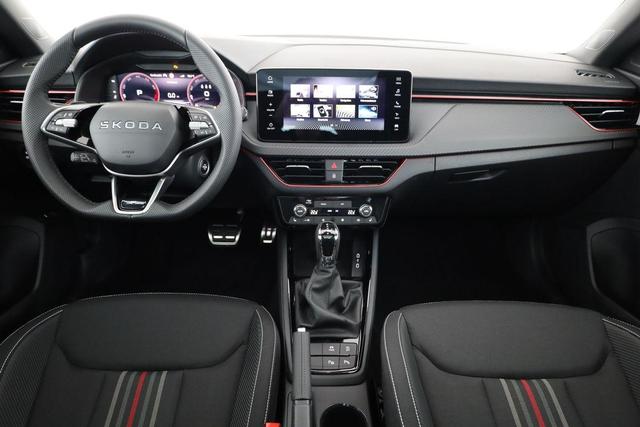 Skoda Kamiq Monte Carlo 1.5 TSI DSG Carlo, Pano, AHK, Matrix, Navi, Side, 18-Zoll, 5 J.-Garantie 