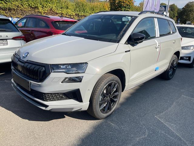 Skoda Karoq - Sportline 1.5 TSI DSG Sportline, Navi, CANTON, Matrix, AreaView, Side, el. Klappe, FS-beheizbar, 5 J.-Garantie