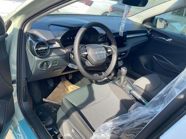 Skoda Fabia Selection 1.0 TSI Selection, Park, SmartLink, 4 J.-Garantie 