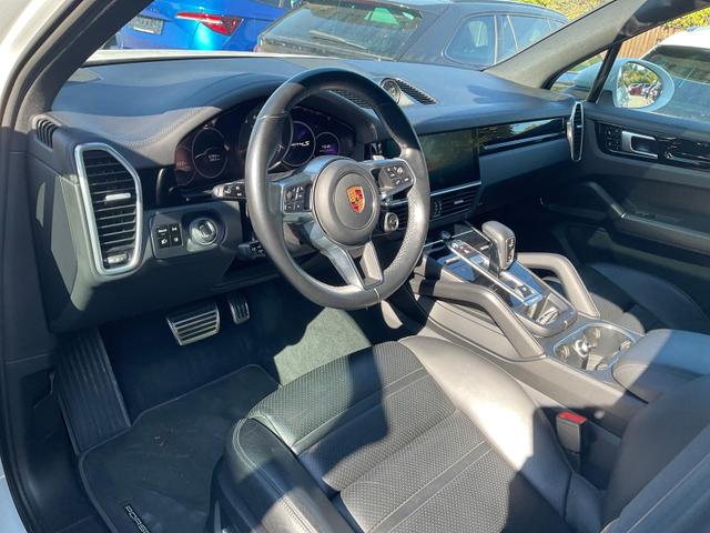 Porsche Cayenne S Sport Chrono, LED, AHK, Pano, Bose, Luft, 21-Zoll 