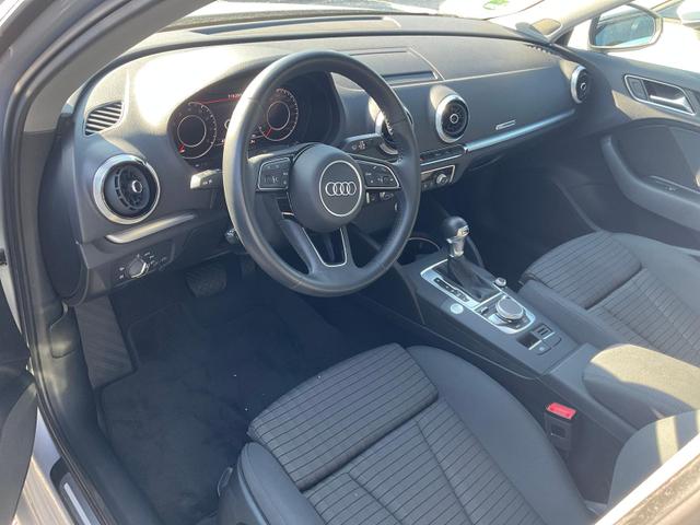 Audi A3 Sportback 35 TFSI sport TFSI, LED, Navi, Sitzheizung, 17-Zoll 