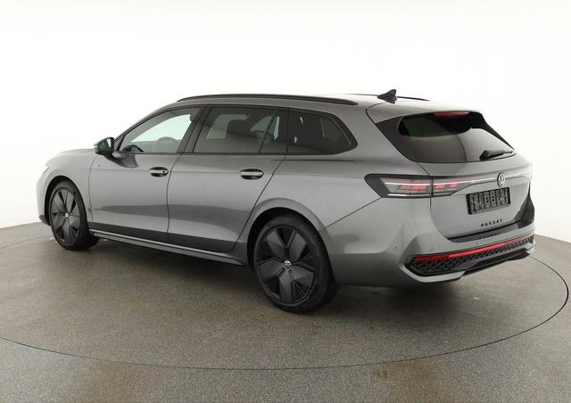 Volkswagen Passat Variant 2.0 TDI 142 kW 4Motion R-Line DSG 4M Black, Pano, AHK, Navi, IQ.Light, Side, Kamera, el. Klappe, 19-Zoll, 5 J.-Garantie 