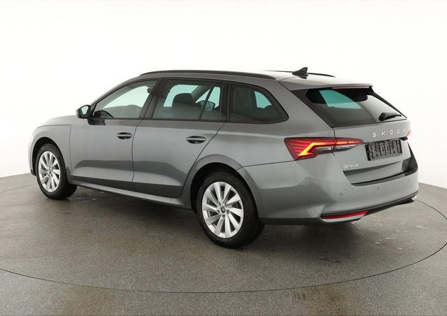Skoda Octavia Combi 1.5 TSI 110 kW Selection Selection, AHK, LED, Side, ACC, Kamera, 17-Zoll 