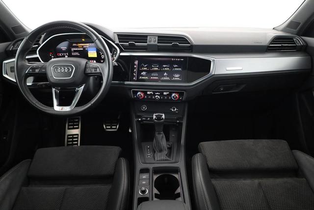 Audi Q3 Sportback 35 TFSI basis S-Tronic, AHK, Pano, Navi, Kamera, 18-Zoll 