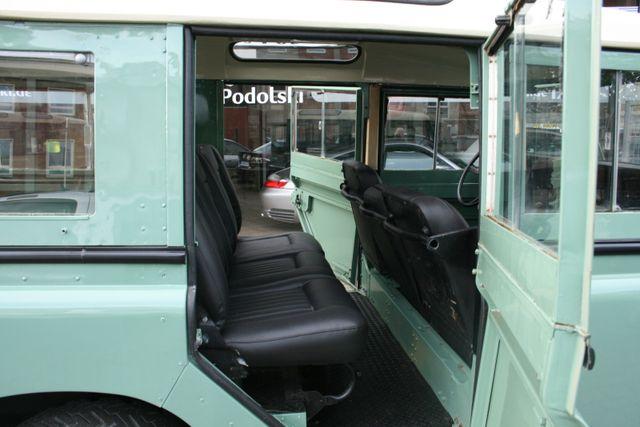 Land Rover Defender Santana Serie III| 6Sitzer| Oldtimer 
