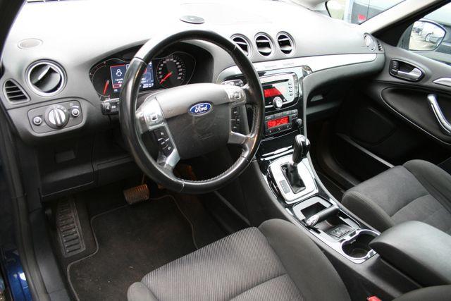 Ford S-MAX Titanium Automatik | 8-fach Bereift 