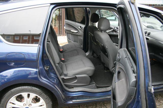 Ford S-MAX Titanium Automatik | 8-fach Bereift 
