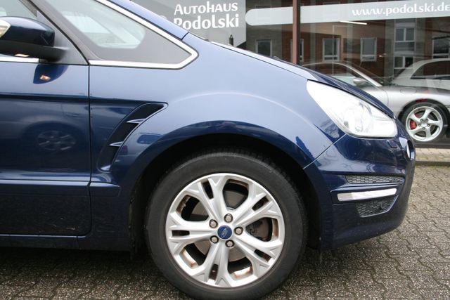 Ford S-MAX Titanium Automatik | 8-fach Bereift 