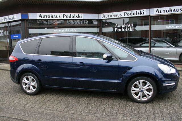 Ford S-MAX Titanium Automatik | 8-fach Bereift 