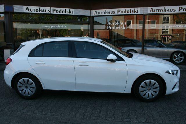 Mercedes-Benz A-Klasse A 180 -Klasse,TÜV N.W/S Räder.Tempom.PDC,5-Tür 