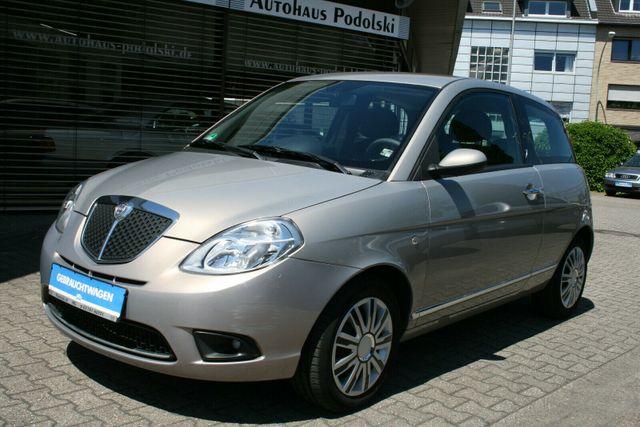 Lancia Ypsilon - 1.2 8V Oro | 2-Hand 76 T.Km.| Klima