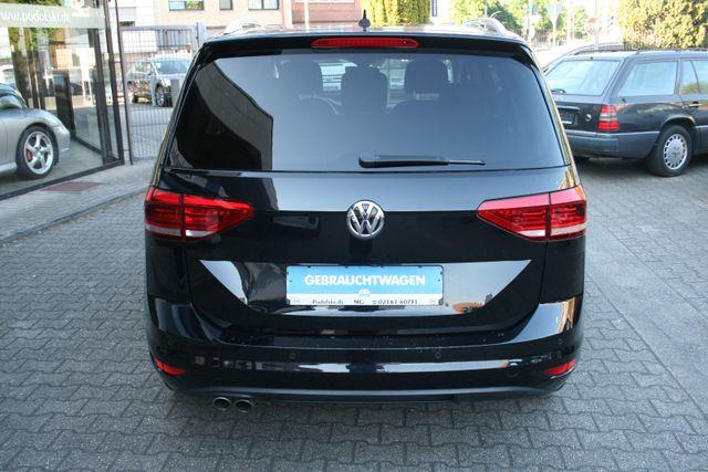 Volkswagen Touran Highline | Pano |7-Sitzer |AHK |S/W Räder 