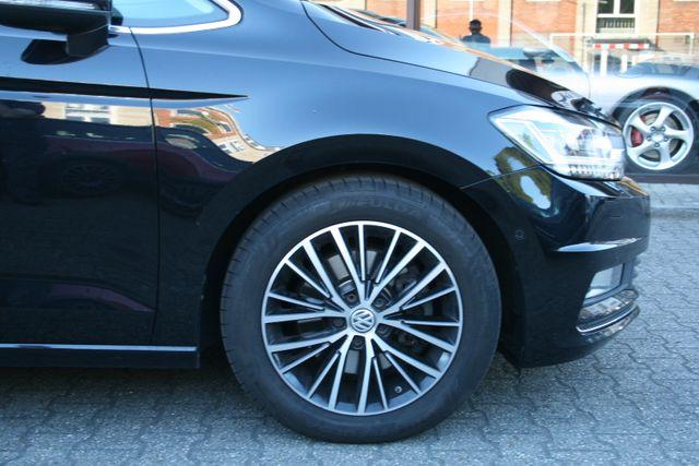 Volkswagen Touran Highline | Pano |7-Sitzer |AHK |S/W Räder 