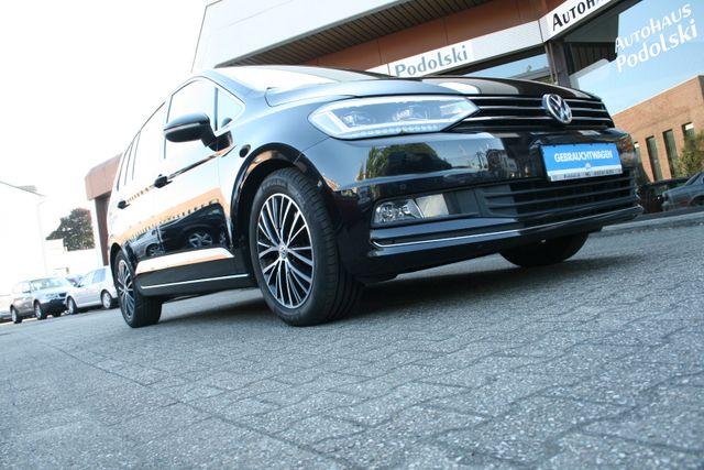Volkswagen Touran Highline | Pano |7-Sitzer |AHK |S/W Räder 