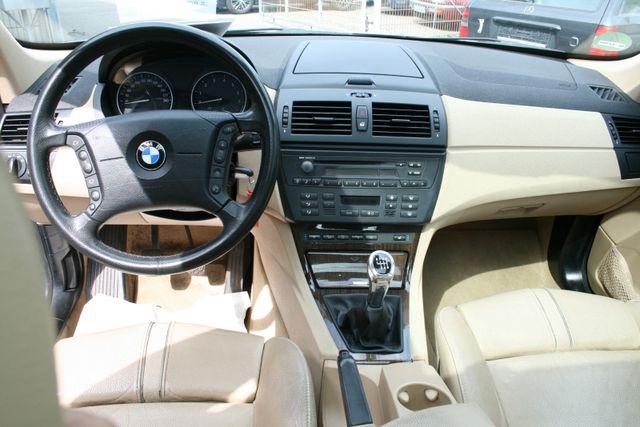 BMW X3 Baureihe 2.0 i |Pano|Leder|Klima|Allwetter 