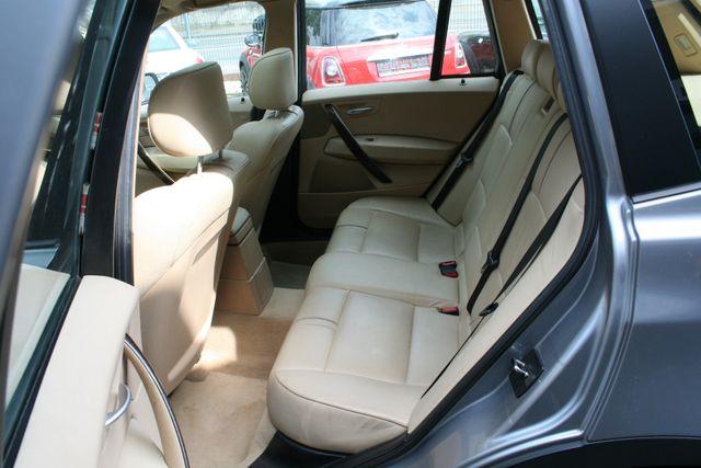 BMW X3 Baureihe 2.0 i |Pano|Leder|Klima|Allwetter 