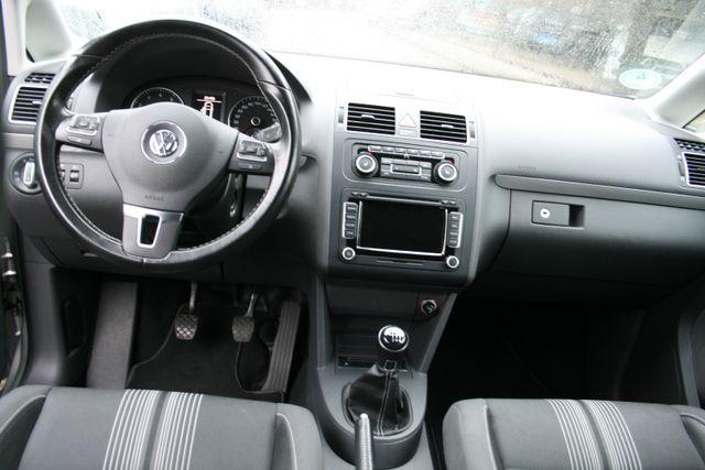 Volkswagen Touran Match |7-Sitze |S/W Räd|St.Kette Erneuert 