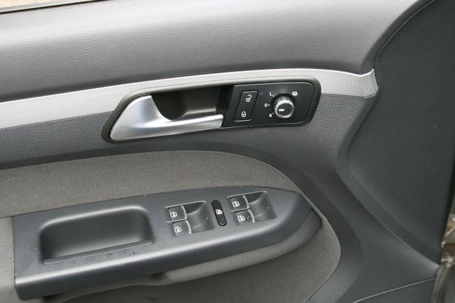 Volkswagen Touran Match |7-Sitze |S/W Räd|St.Kette Erneuert 