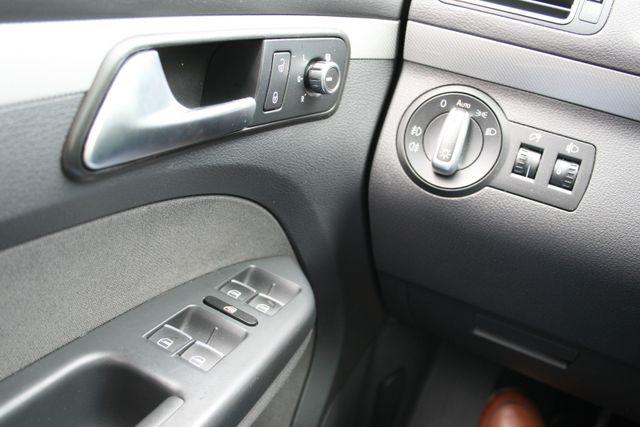 Volkswagen Touran Match |7-Sitze |S/W Räd|St.Kette Erneuert 