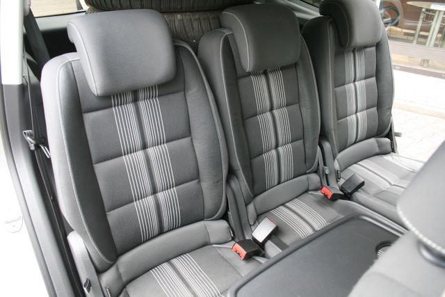 Volkswagen Touran Match |7-Sitze |S/W Räd|St.Kette Erneuert 