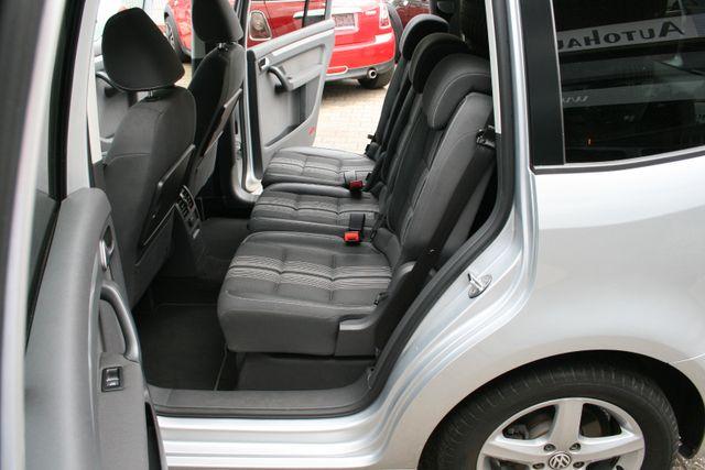 Volkswagen Touran Match |7-Sitze |S/W Räd|St.Kette Erneuert 