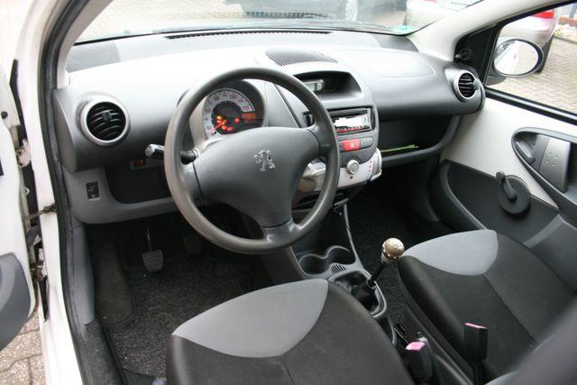 Peugeot 107 Petit Filou 