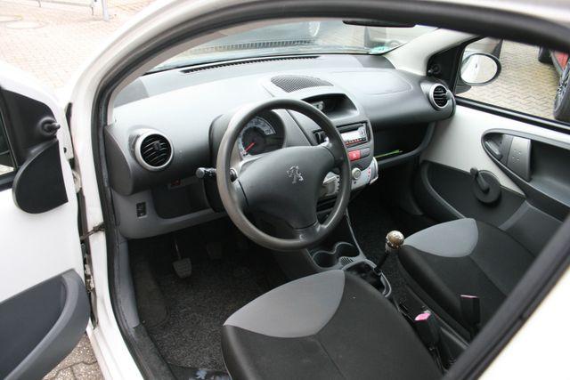 Peugeot 107 Petit Filou 