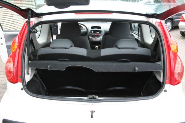 Peugeot 107 Petit Filou 