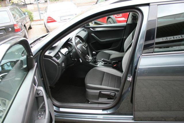 Skoda Octavia Combi Joy |Euro 6| 95 Tkm | AHK| S/W Rad 