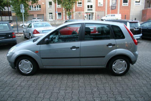 Ford Fiesta 1.3 51 kW Ambiente,Klima, Allwetterreifen 