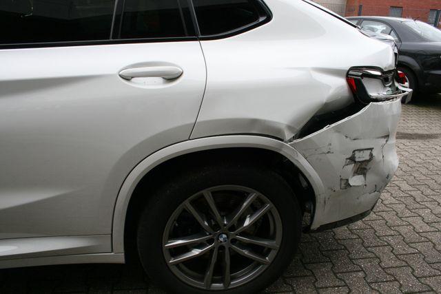 BMW X4 Baureihe xDrive 30 i M Sport|Pano|El.Klape 
