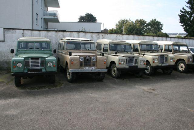 Land Rover Defender Santana Serie III| 6Sitzer| Oldtimer 