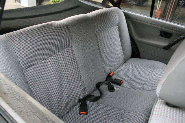 Volkswagen Golf II CL 1,6-70 Ps| Oldtimer| 1-Hand |Tüv 2026 