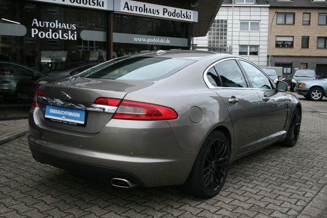 Jaguar XF 4.2 V8 Premium Luxury|Vollausstattung|Allwet. 
