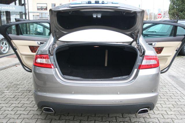 Jaguar XF 4.2 V8 Premium Luxury|Vollausstattung|Allwet. 