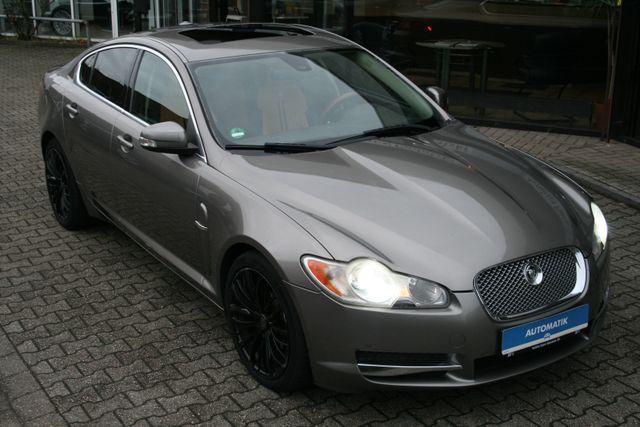 Jaguar XF 4.2 V8 Premium Luxury|Vollausstattung|Allwet. 