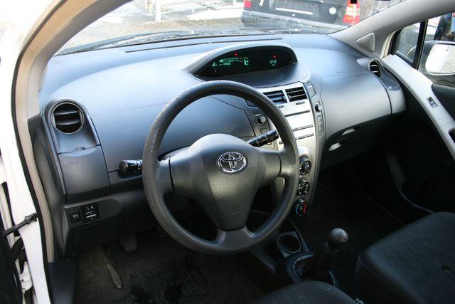 Toyota Yaris Basis 