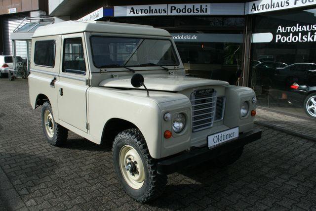 Land Rover Defender - Santana