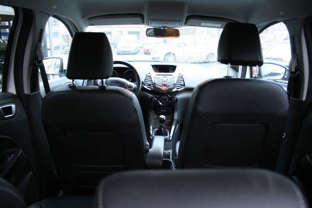 Ford EcoSport Titanium | T&Uuml;V/AU Neu Allwetter 