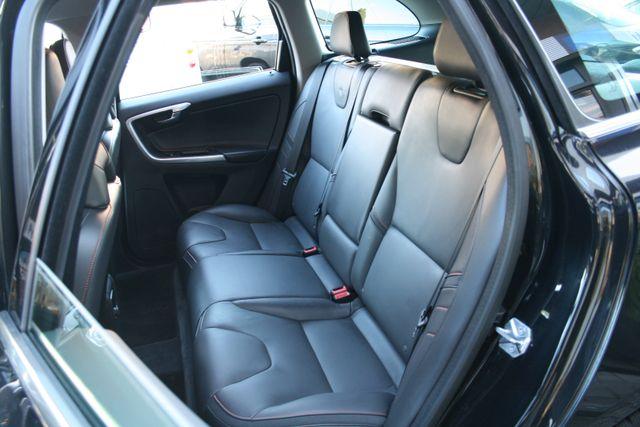 Volvo XC60 Ocean Race 2WD | 33 TKm|Navi| 1. Hd 