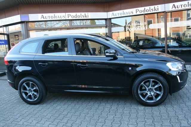 Volvo XC60 Ocean Race 2WD | 33 TKm|Navi| 1. Hd 