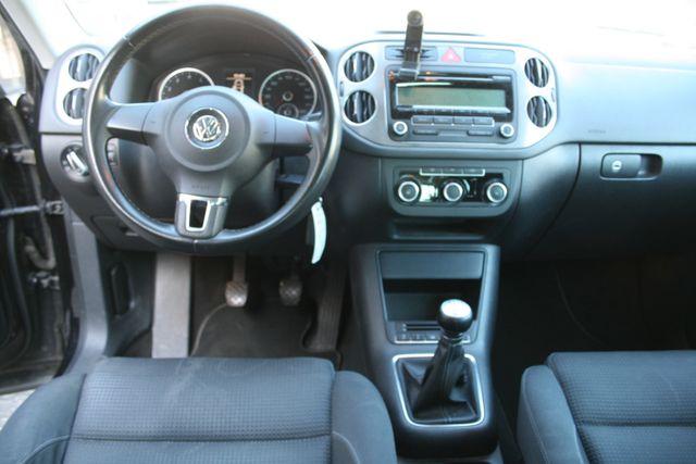 Volkswagen Tiguan Team BMT |AHK|Tempo|Klima|Allwetterreife 