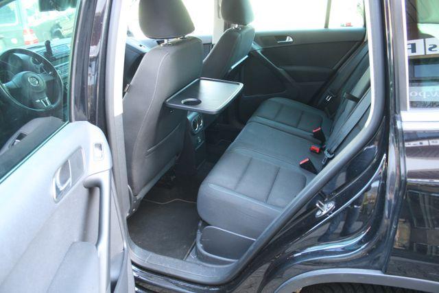 Volkswagen Tiguan Team BMT |AHK|Tempo|Klima|Allwetterreife 