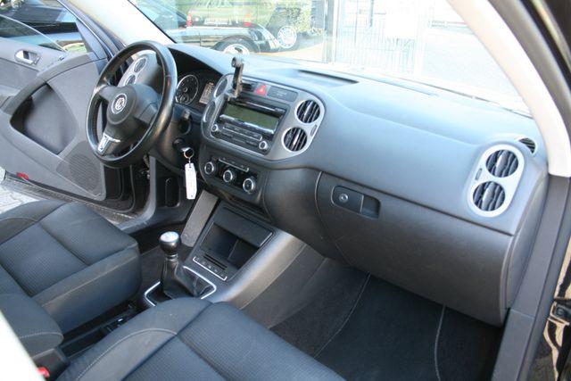 Volkswagen Tiguan Team BMT |AHK|Tempo|Klima|Allwetterreife 