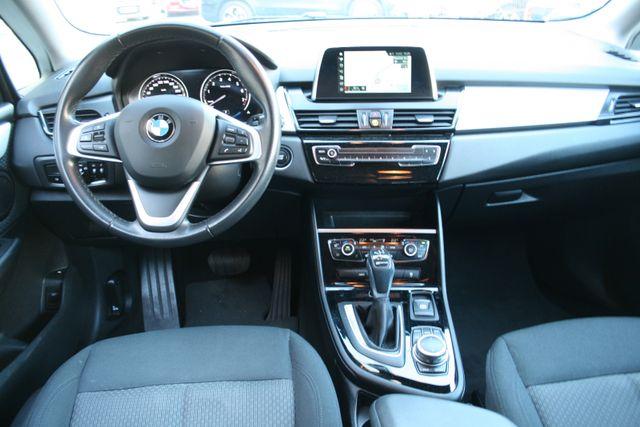 BMW 2er 2 Active Tourer xe Advantage Hybr.Autom 