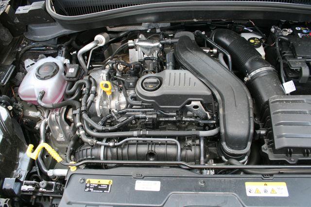 Volkswagen T-Cross R-Line |W/S R&auml;der | Car-Play Navi| AHK 