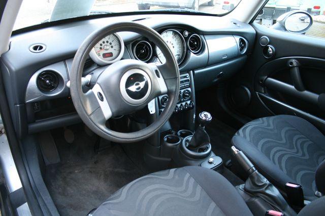 MINI One 