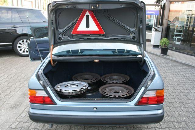 Mercedes-Benz CE-Klasse CE 230|Oldtimer|SSD el.|metallic 